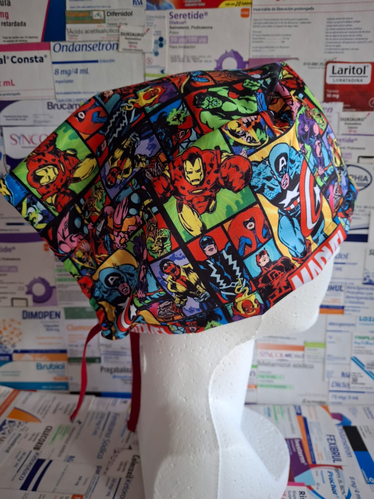 Gorrito de Superhéroe Modelo 12345